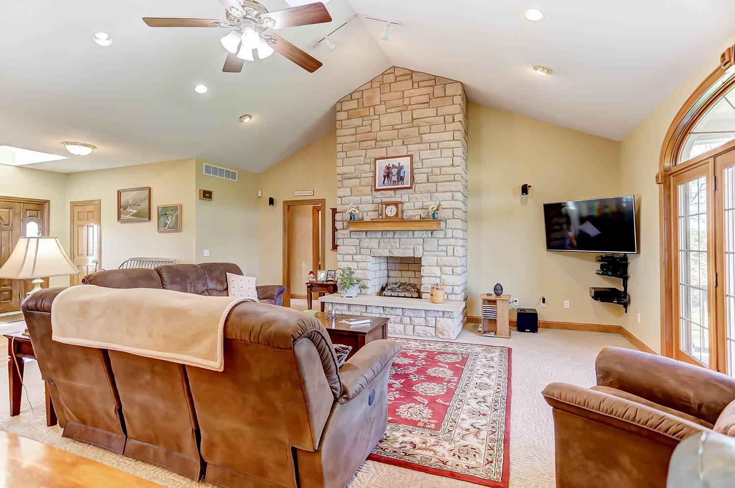 6828 Basil Western Road Carroll, OH 43112 - Photo 22 of 80 Gallery Image 22