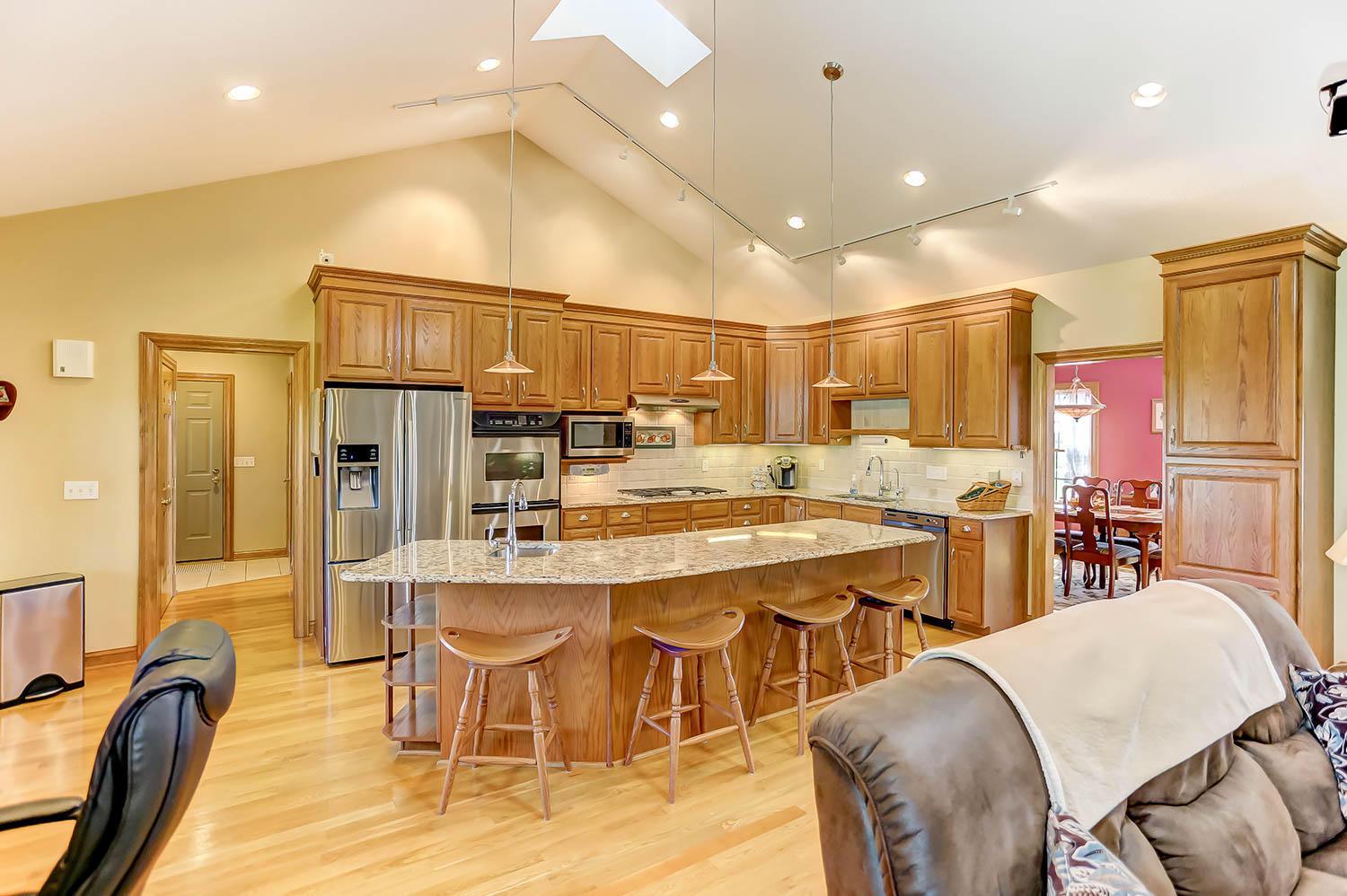 6828 Basil Western Road Carroll, OH 43112 - Photo 26 of 80 Gallery Image 26