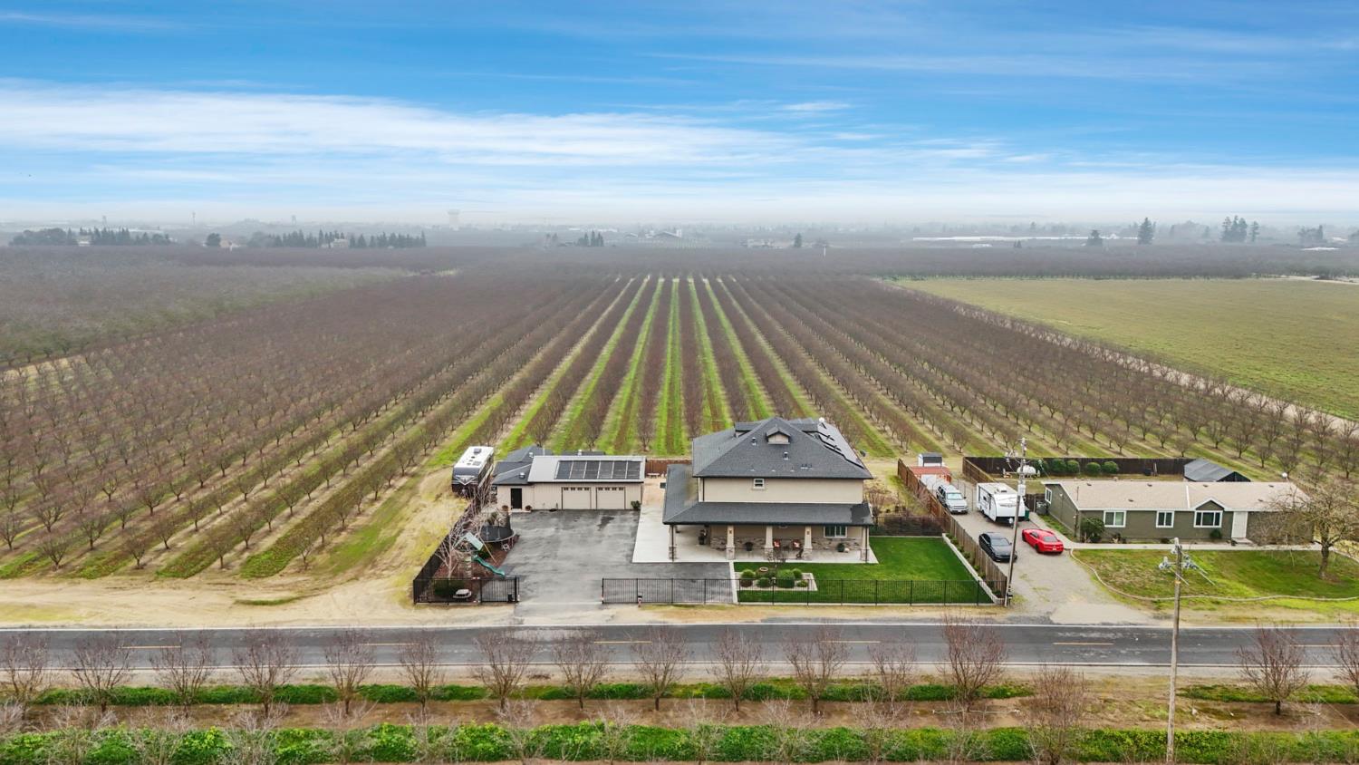 23346 Frederick Road Ripon, CA 95366 - Photo 6 of 96