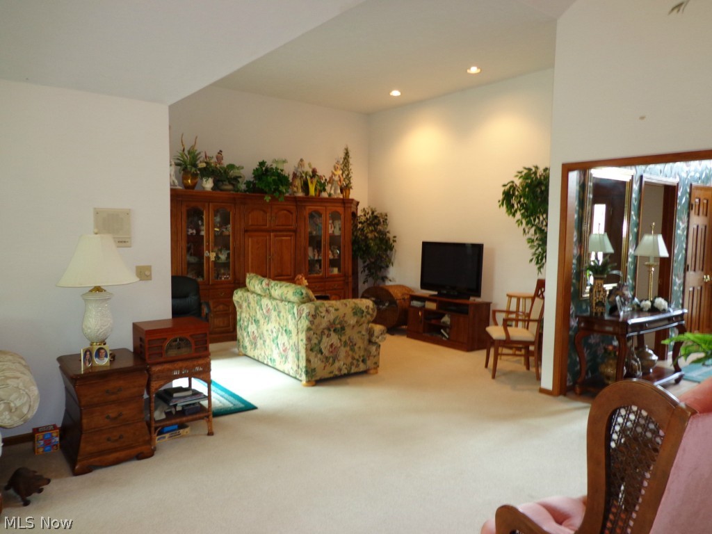10122 Fair Road Strongsville, OH 44149 - Photo 8 of 25 Gallery Image 8