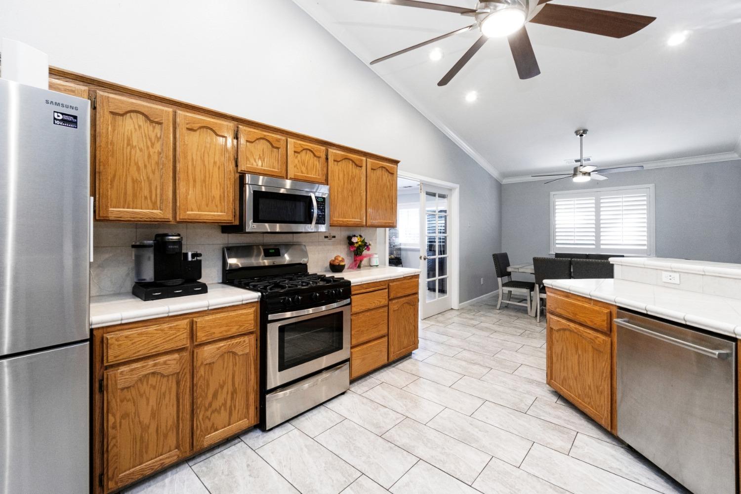1001 West Audubon Road Hanford, CA 93230 - Photo 14 of 35 Gallery Image 14