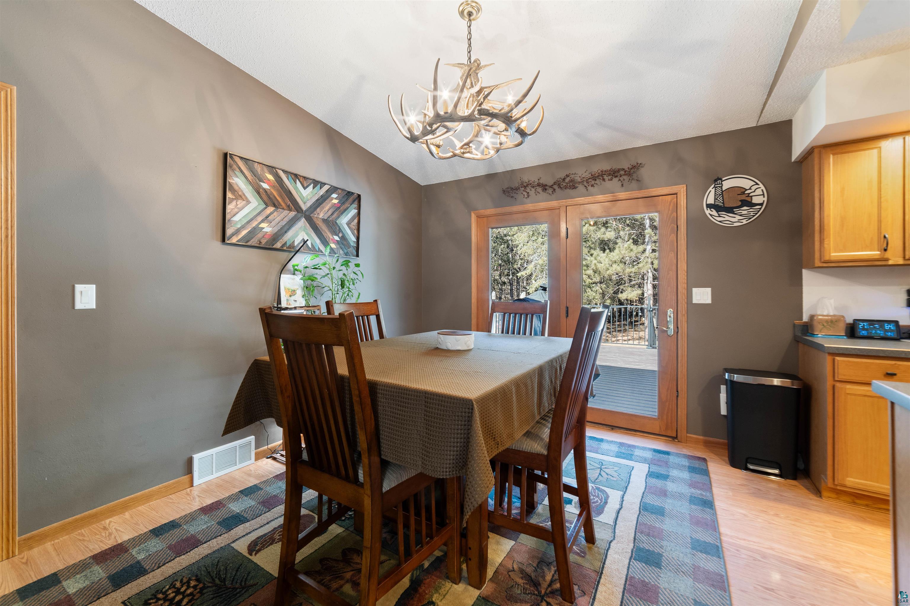 304 Compo Lane Esko, MN 55733 - Photo 10 of 38 Gallery Image 10