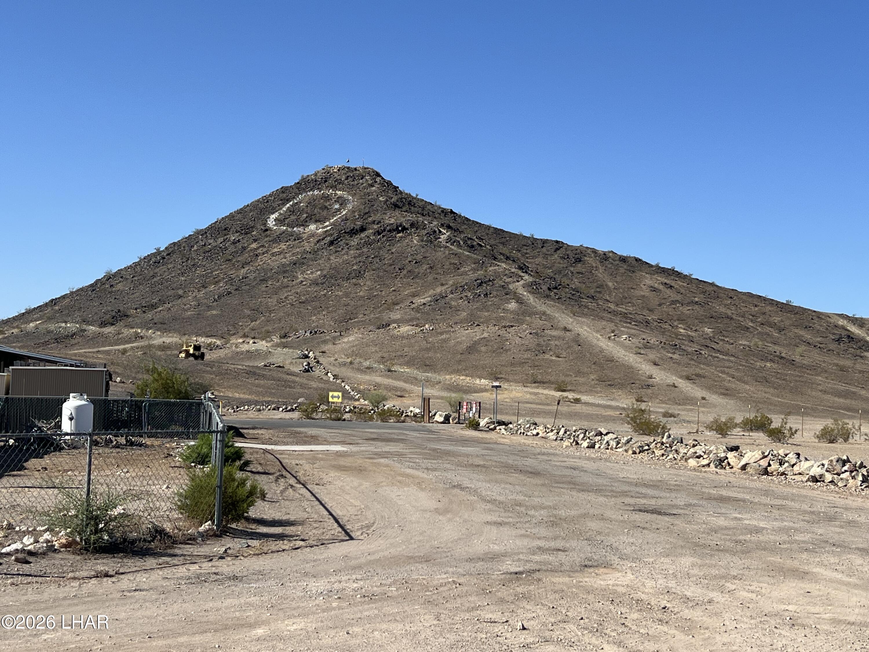 776 Granada Drive Quartzsite, AZ 85346 - Photo 37 of 39 Q Mountain View from property