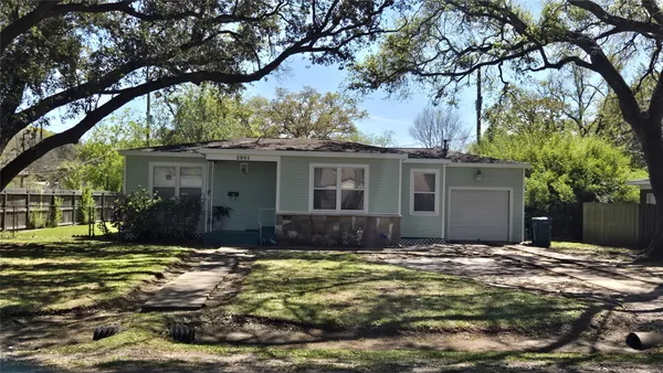 $105,000 | 2901 North Houston Drive, La Marque, TX 77568