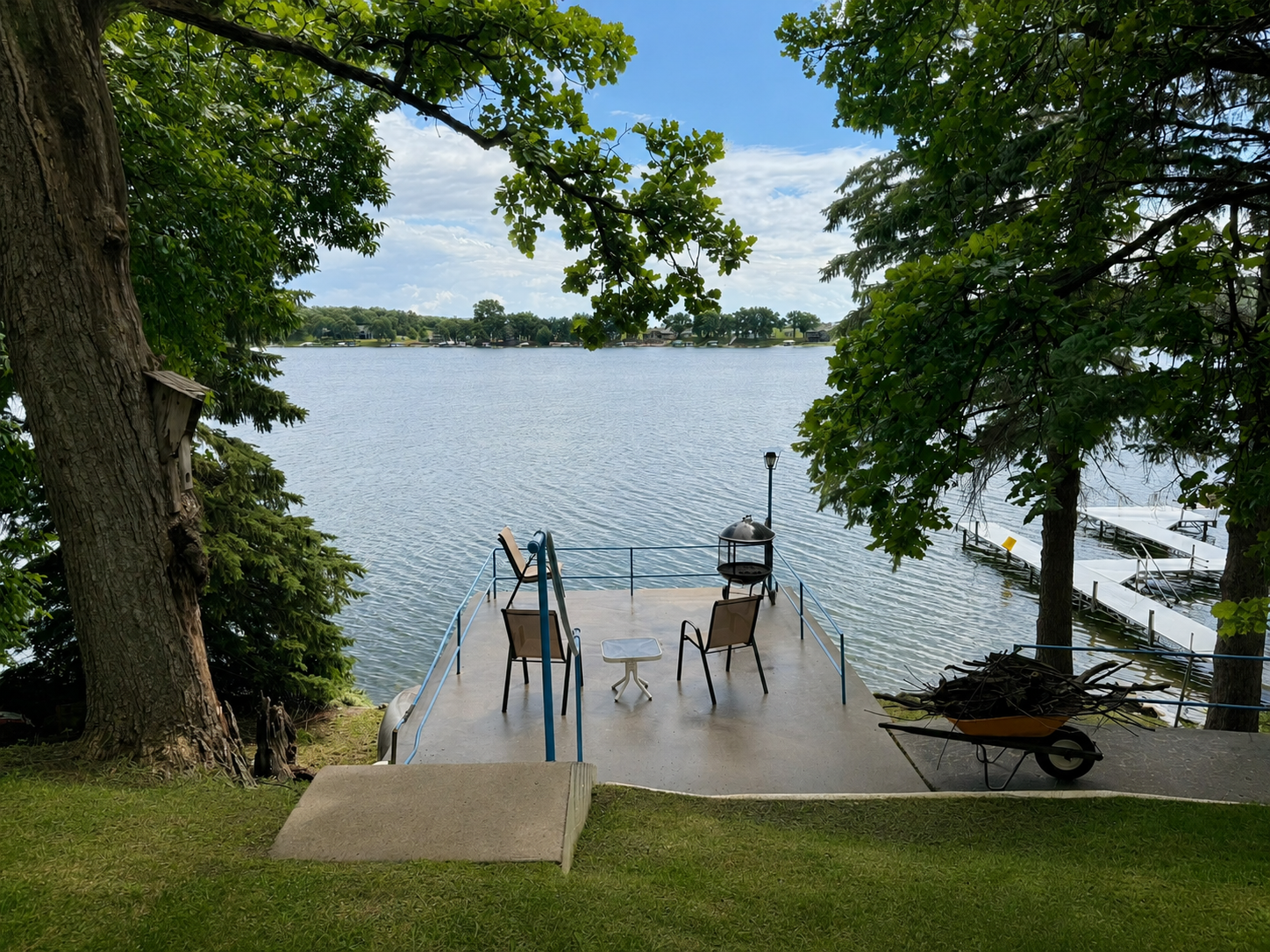 21 North Beaver Lake Road New Richland, MN 56072 - Photo 7 of 9