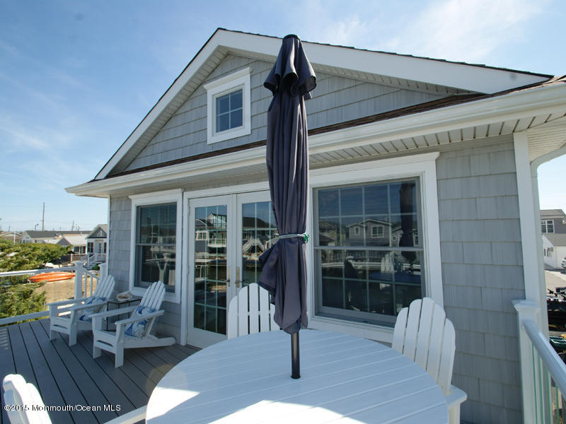 3212 Dory Road Lavallette, NJ 08735 - Photo 30 of 36 Top deck