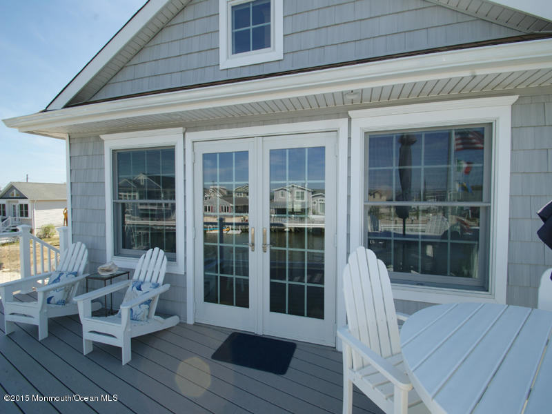 3212 Dory Road Lavallette, NJ 08735 - Photo 33 of 36 Upper Deck