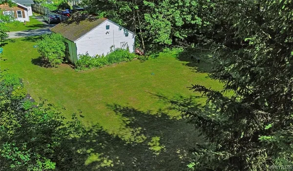 $90,000 | 715 Sandy Avenue, Evans, NY 14006