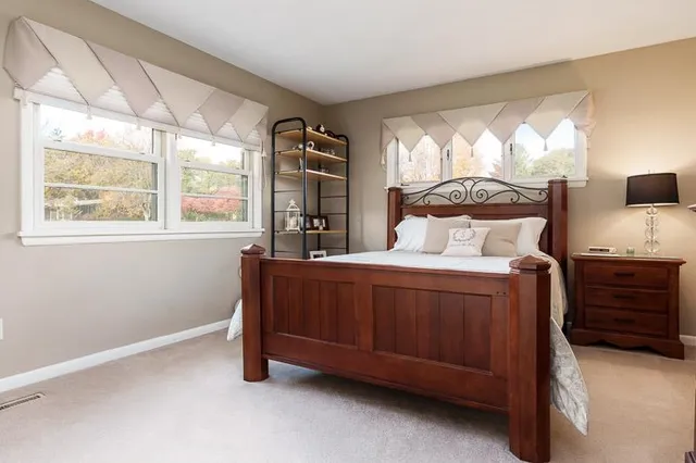 $550,000 | 2303 Rock Terrace, Rockford, IL 61103