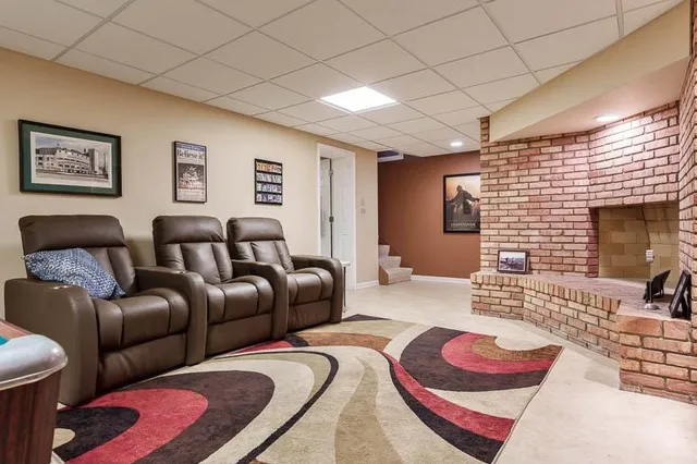 $550,000 | 2303 Rock Terrace, Rockford, IL 61103