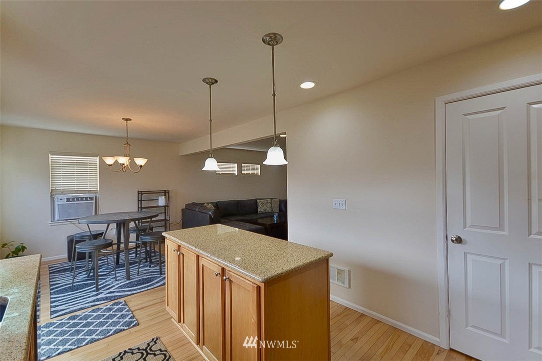 4355 Roxanna Loop Southeast Lacey, WA 98503 - Photo 14 of 29 Gallery Image 14