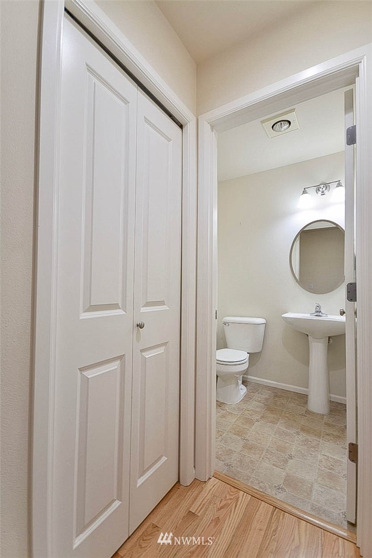 4355 Roxanna Loop Southeast Lacey, WA 98503 - Photo 15 of 29 Gallery Image 15