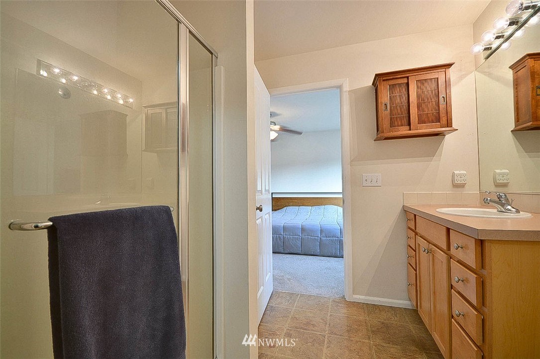 4355 Roxanna Loop Southeast Lacey, WA 98503 - Photo 25 of 29 Gallery Image 25