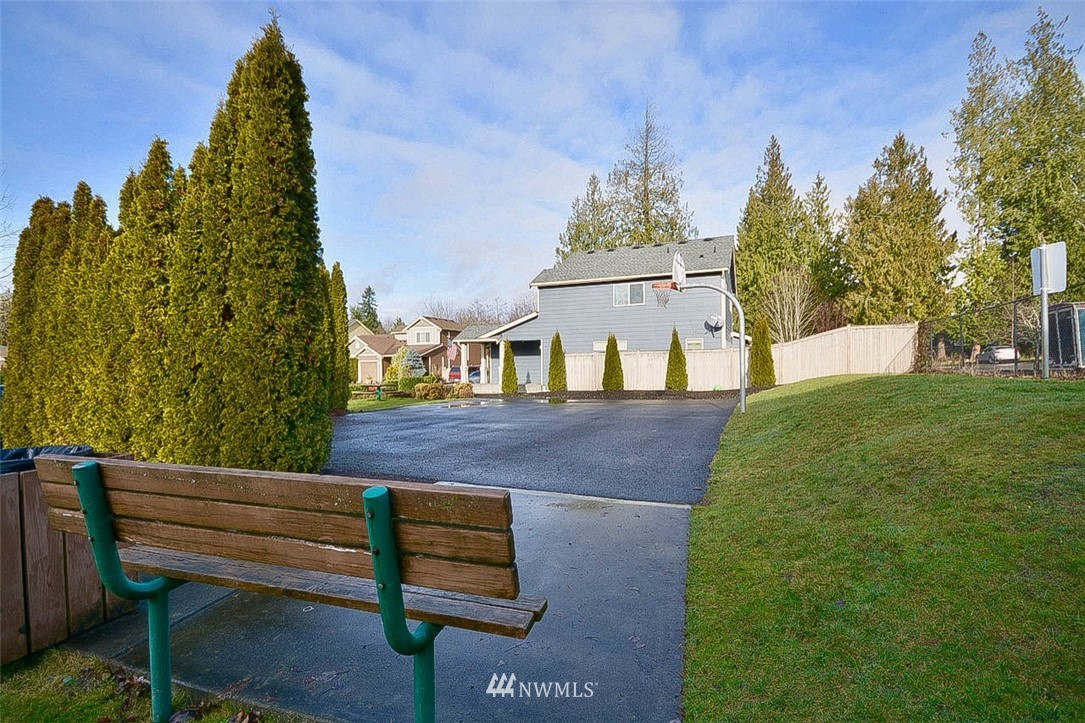 4355 Roxanna Loop Southeast Lacey, WA 98503 - Photo 28 of 29 Gallery Image 28