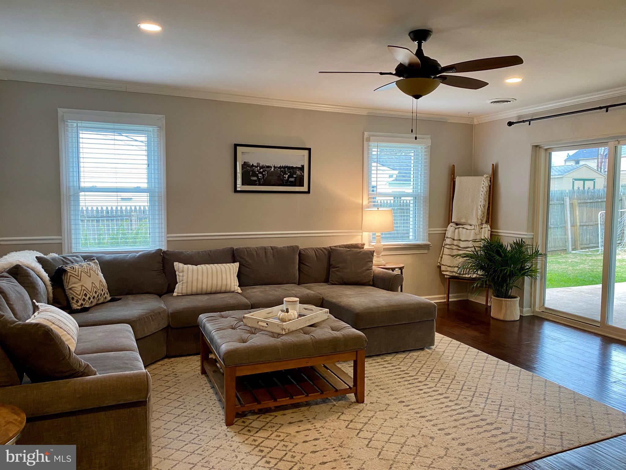 119 Lyster Road Oreland, PA 19075 - Photo 11 of 34 Family Room