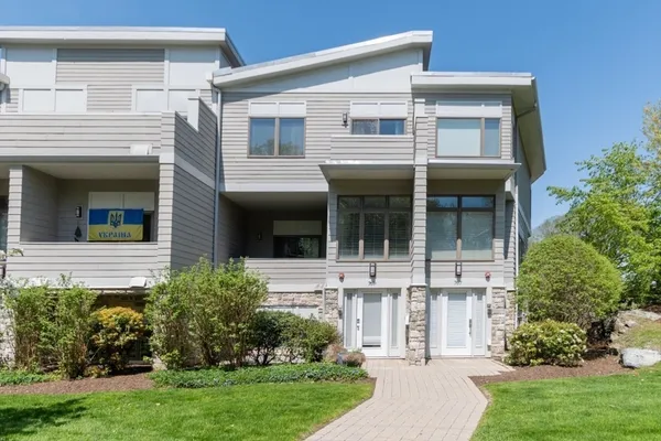 $5,750 | 769 Heath Street, Unit 769, Brookline, MA 02467