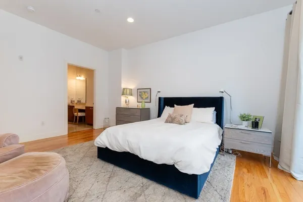 $5,750 | 769 Heath Street, Unit 769, Brookline, MA 02467