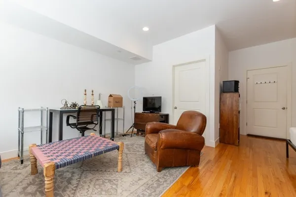 $5,750 | 769 Heath Street, Unit 769, Brookline, MA 02467