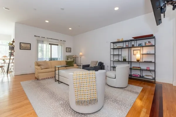 $5,750 | 769 Heath Street, Unit 769, Brookline, MA 02467