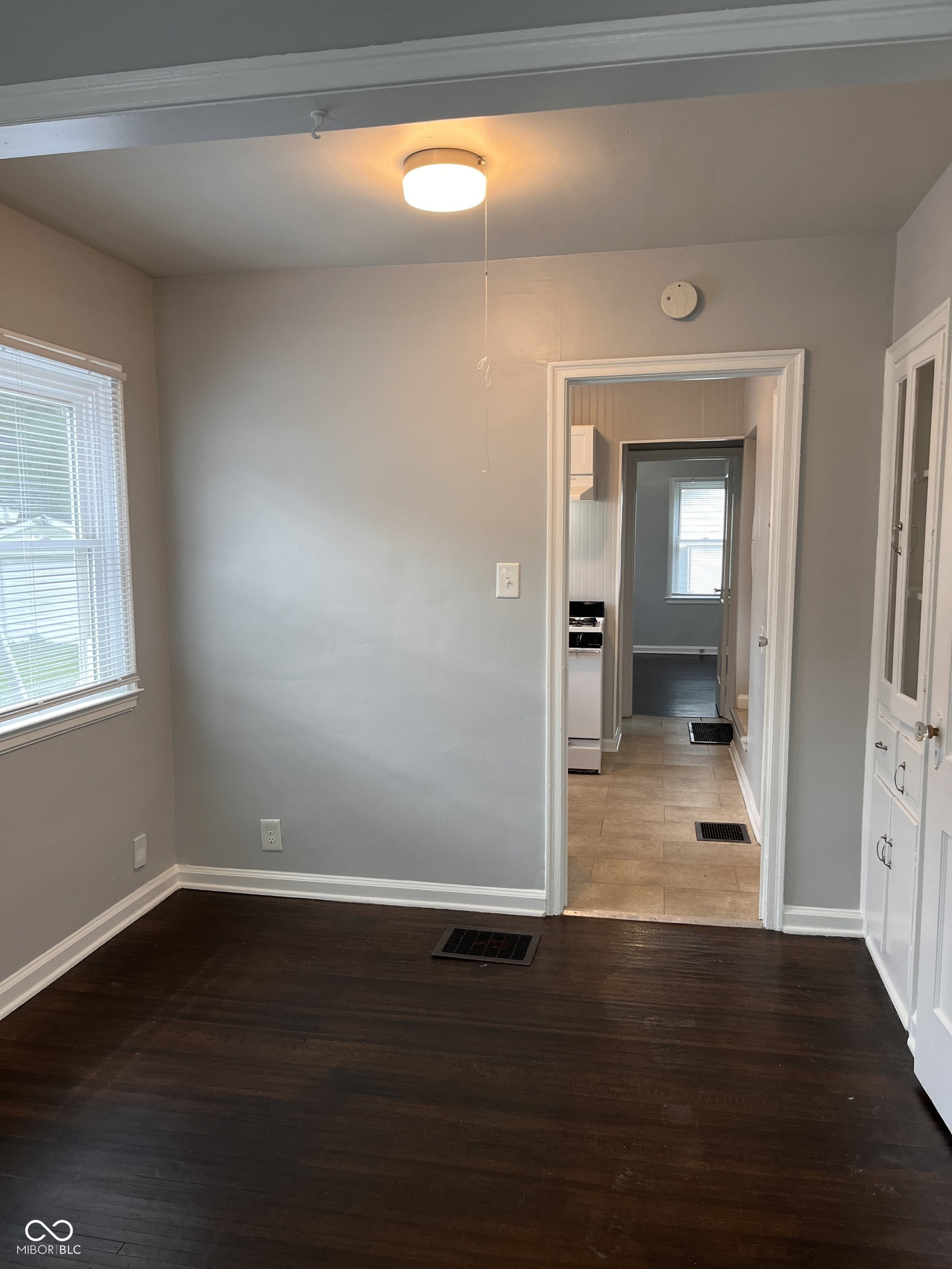 4842 Hillside Avenue Indianapolis, IN 46205 - Photo 11 of 17