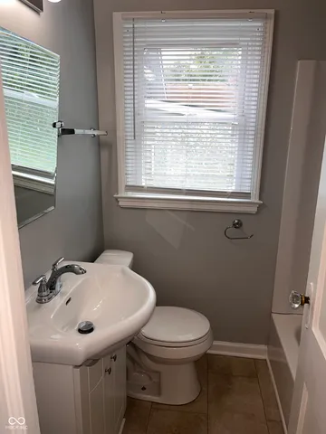 $1,075 | 4842 Hillside Avenue, Indianapolis, IN 46205