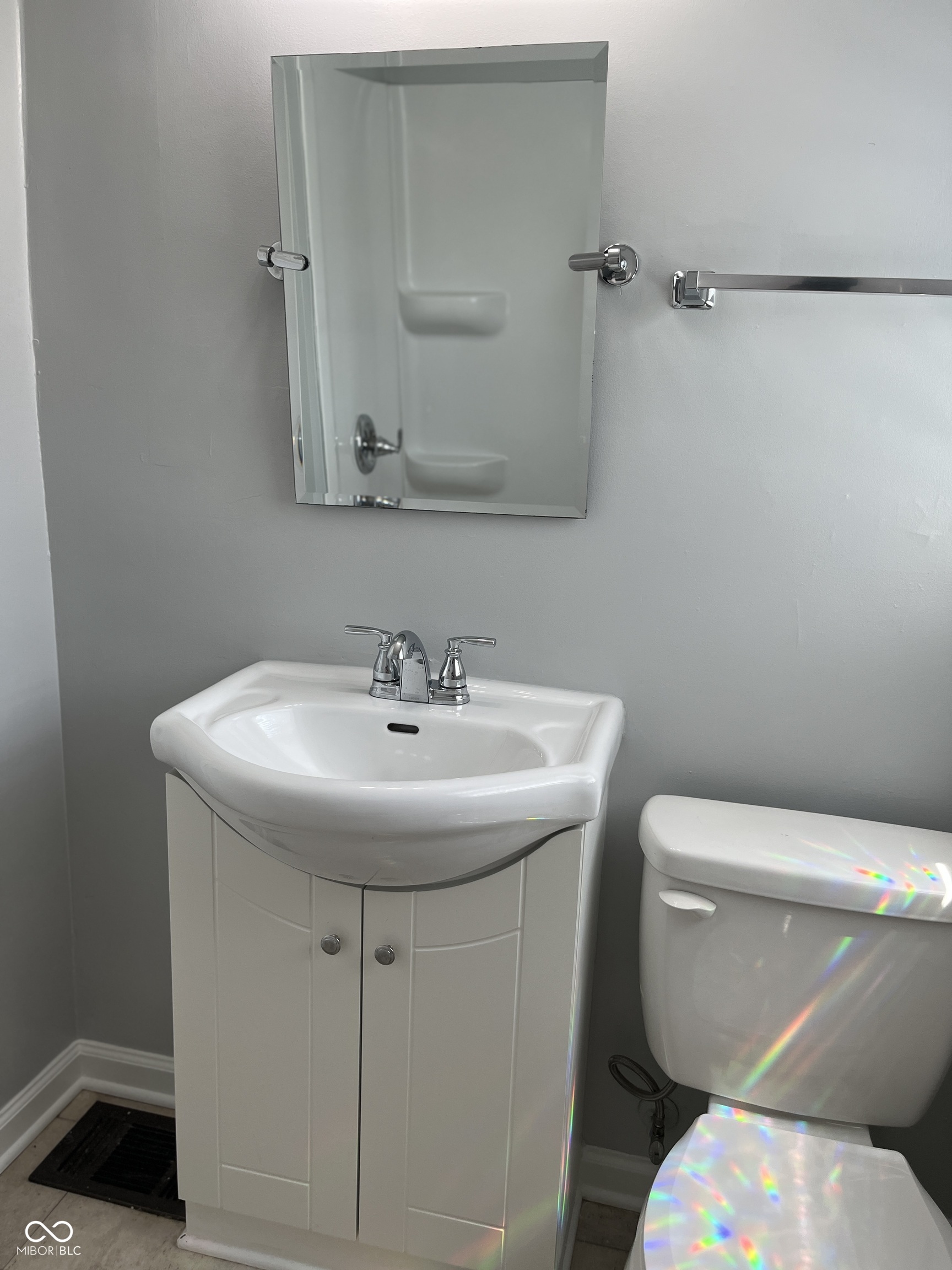 4842 Hillside Avenue Indianapolis, IN 46205 - Photo 13 of 17