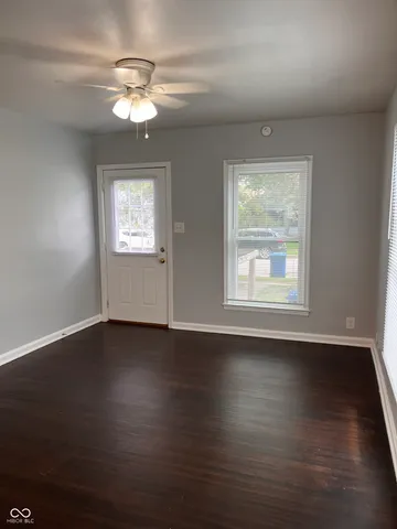 $1,075 | 4842 Hillside Avenue, Indianapolis, IN 46205