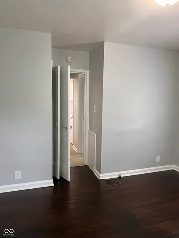 $1,075 | 4842 Hillside Avenue, Indianapolis, IN 46205