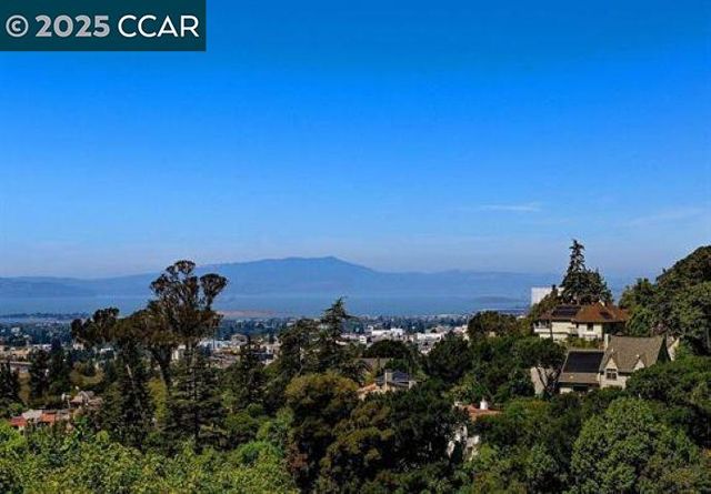 $1,975,000 | 99 Evergreen Lane, Berkeley, CA 94705