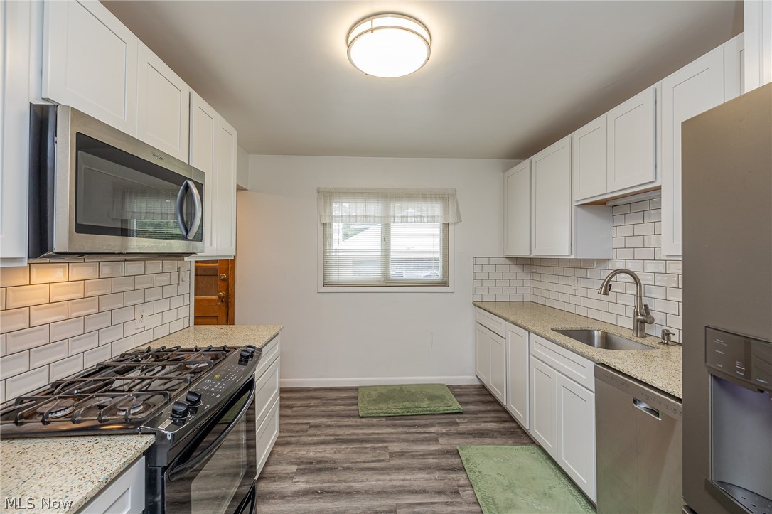 5670 Cherokee Road Cleveland, OH 44124 - Photo 11 of 37