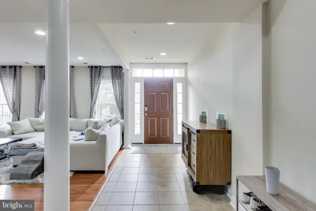 $875,000 | 117 Norwich Lane, Gaithersburg, MD 20878