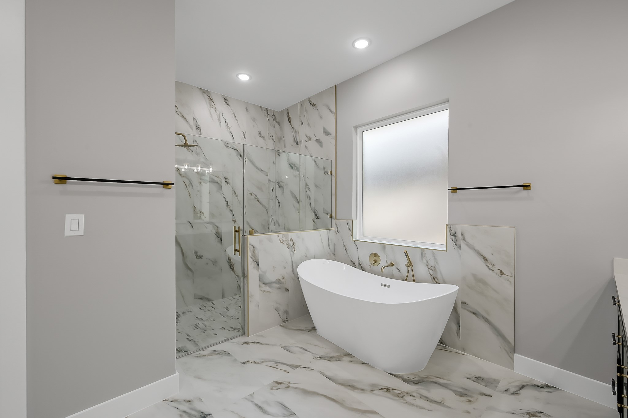 135 Wick Willow Road Montgomery, TX 77356 - Photo 29 of 50 a bathroom with a bathtub and shower