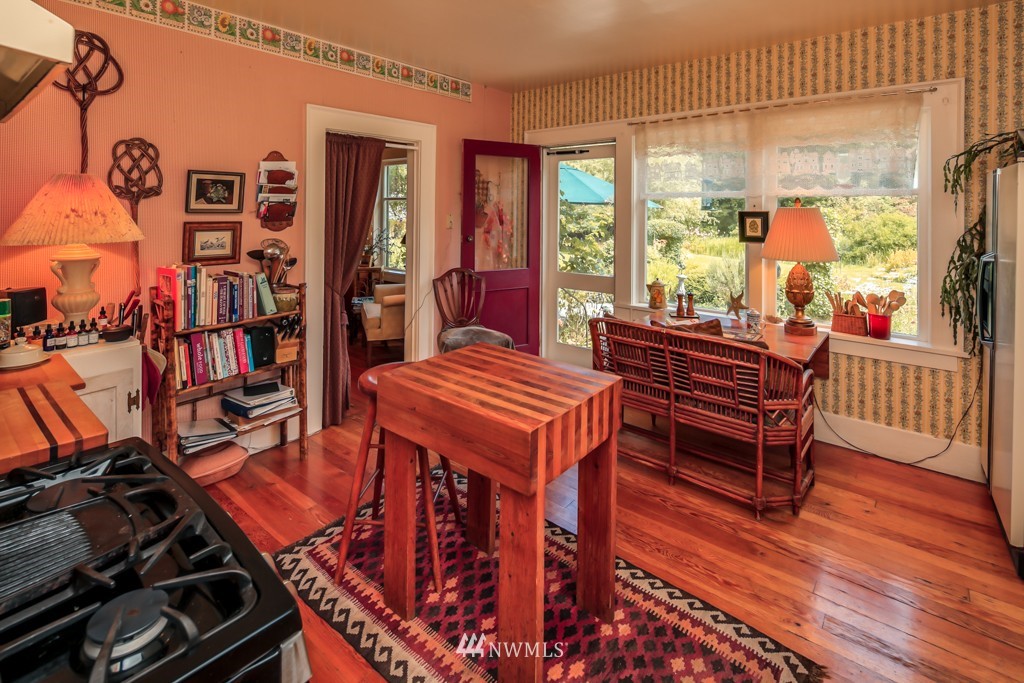 4682 Wynn Road Bellingham, WA 98226 - Photo 13 of 25