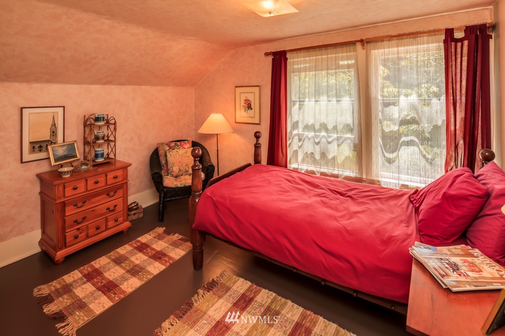 4682 Wynn Road Bellingham, WA 98226 - Photo 17 of 25