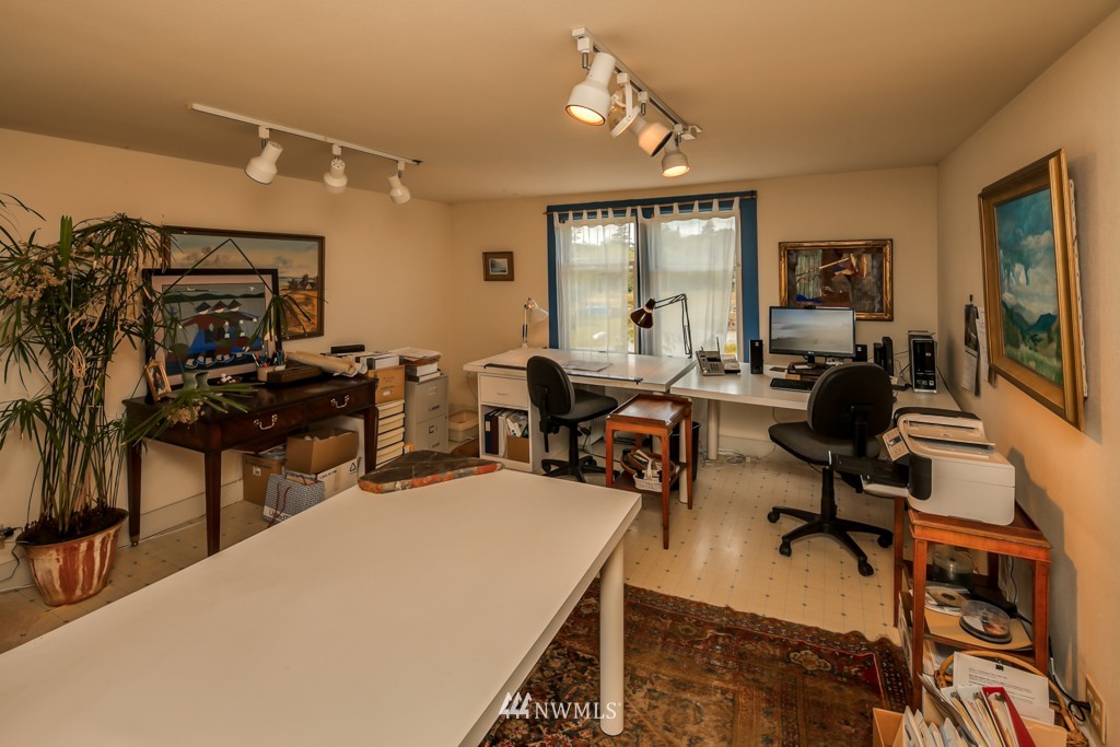 4682 Wynn Road Bellingham, WA 98226 - Photo 22 of 25