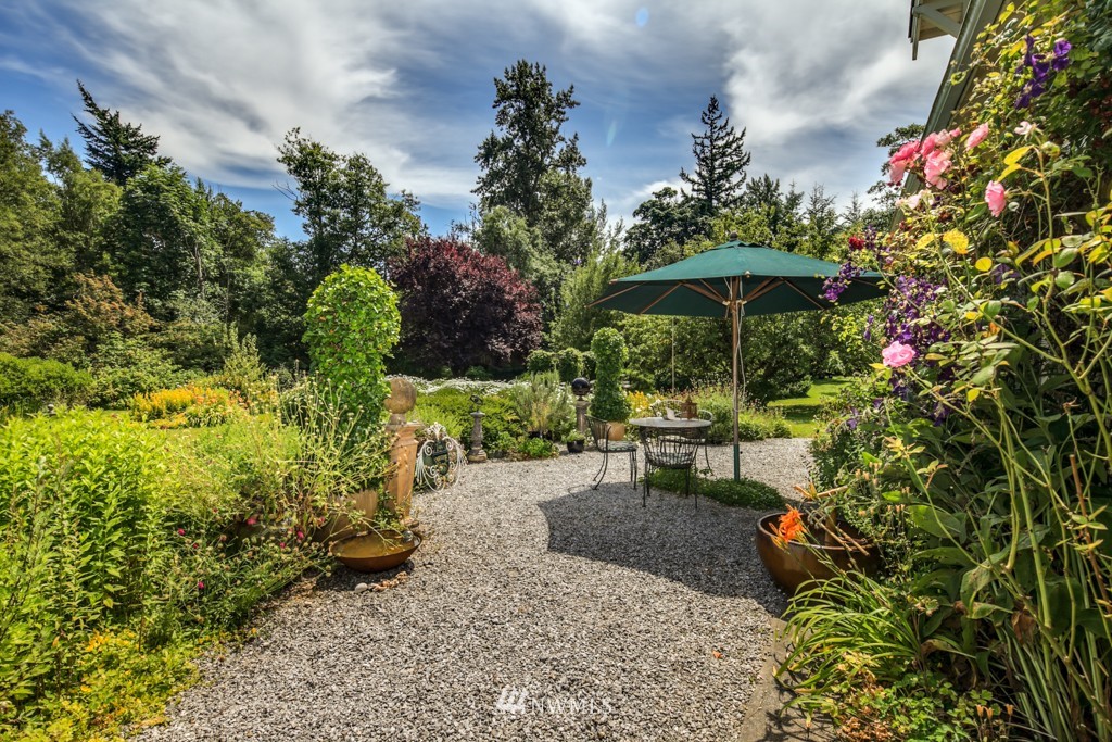 4682 Wynn Road Bellingham, WA 98226 - Photo 6 of 25