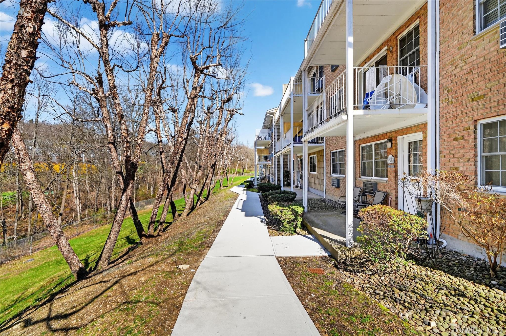 1840 Crompond Road, Unit 1A4 Peekskill, NY 10566 - Photo 3 of 26 Gallery Image 3