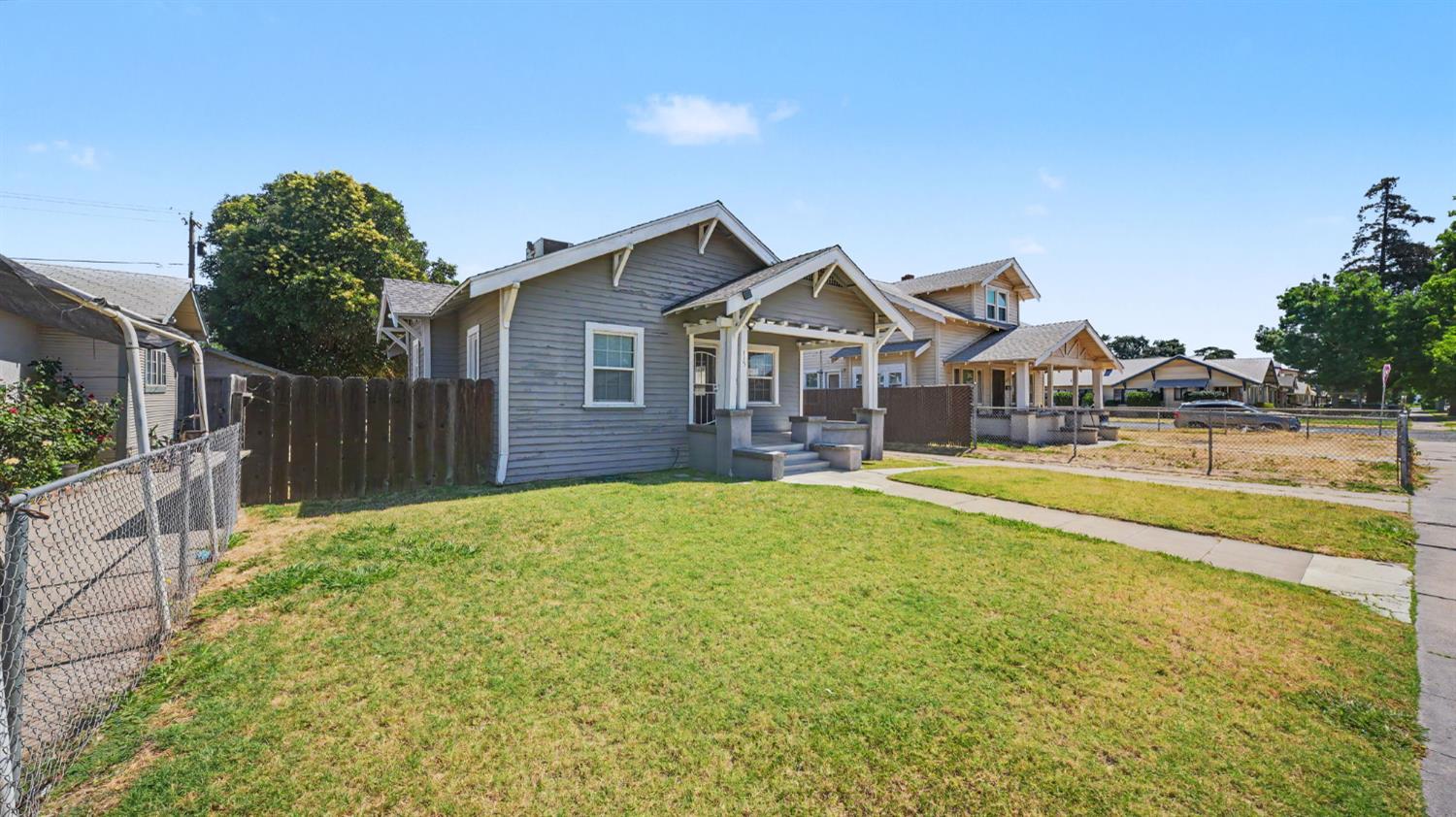 115 West 19th Street Merced, CA 95340 - Photo 2 of 21