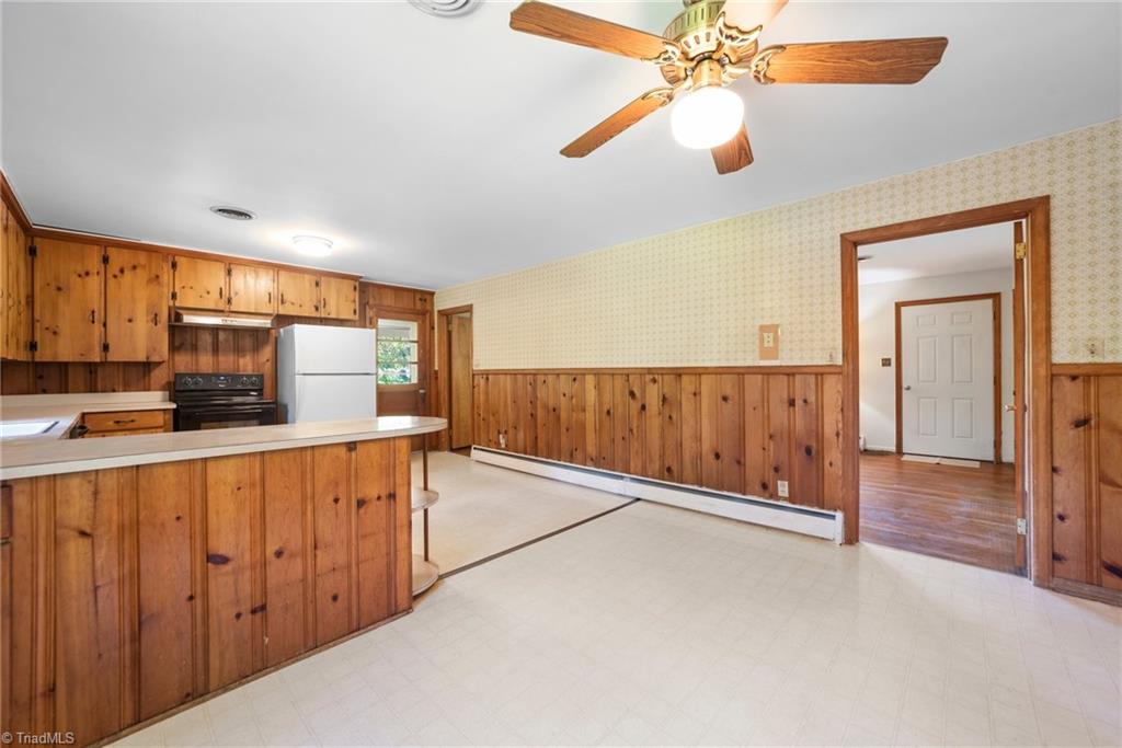1602 Fleming Road Greensboro, NC 27410 - Photo 15 of 35 Gallery Image 15