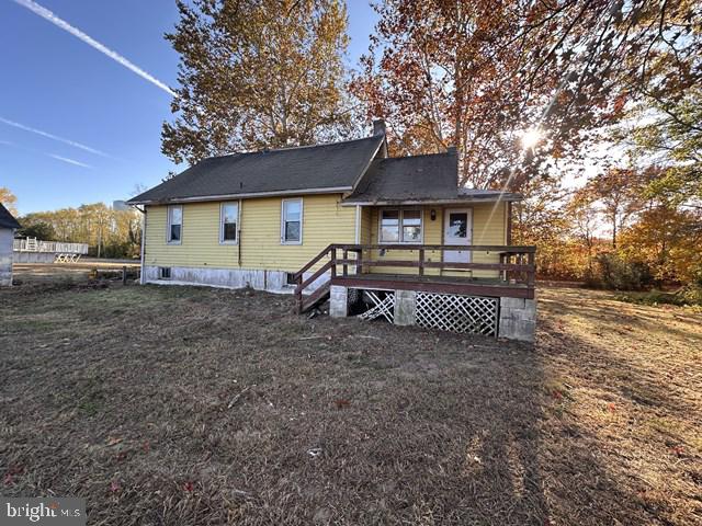 10 Laytons Lake Drive Carneys Point, NJ 08069 - Photo 7 of 32 rear
