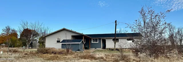 $414,900 | 110 Ladybug Lane, Moxee, WA 98936