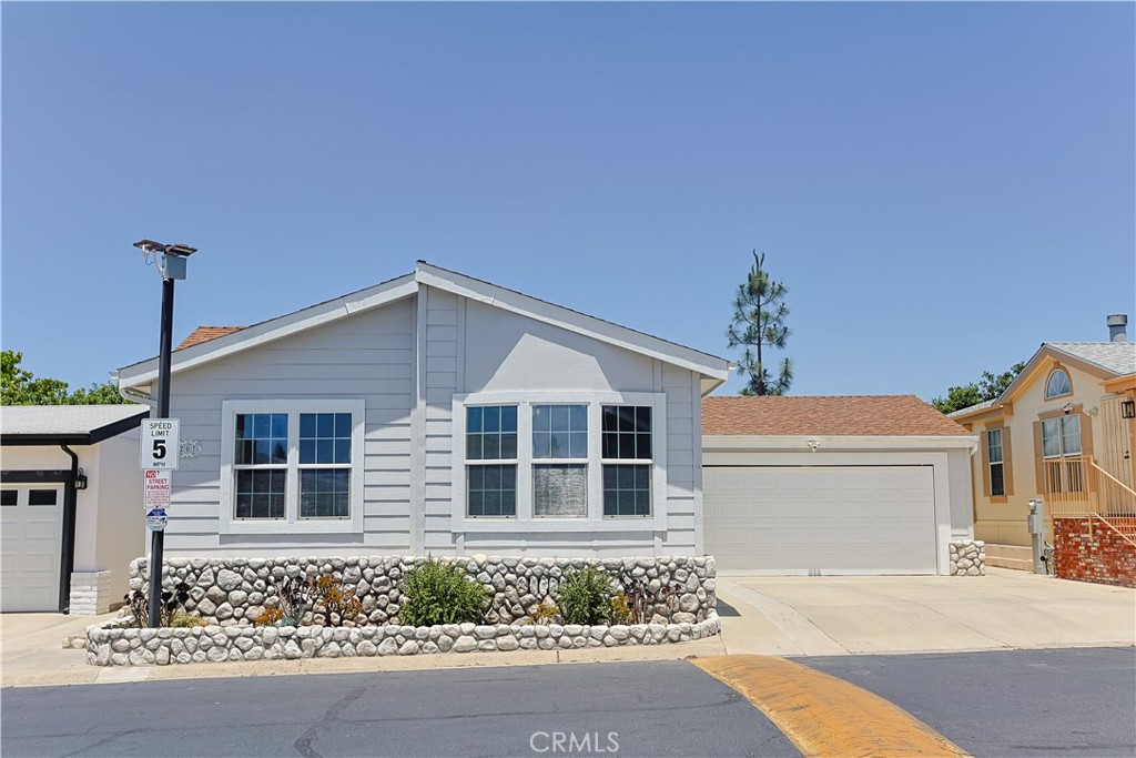 23301 Ridge Rte Drive, Unit 207 Laguna Hills, CA 92653 - Photo 1 of 39