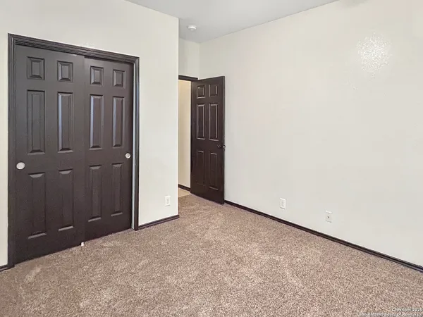$1,925 | 13820 Blakeville, Live Oak, TX 78233