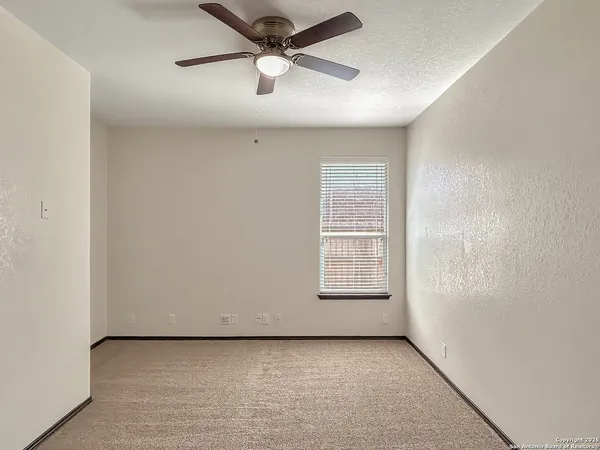 $1,925 | 13820 Blakeville, Live Oak, TX 78233