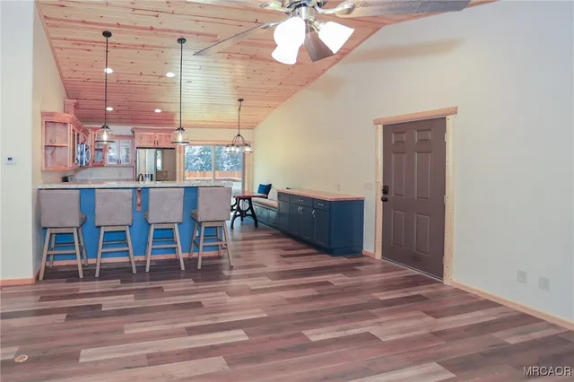 $585,000 | 365 Santa Barbara Avenue, Sugarloaf, CA 92386