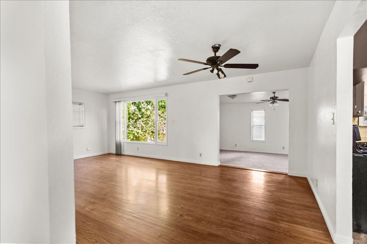 1213 Adel Street Modesto, CA 95350 - Photo 8 of 41
