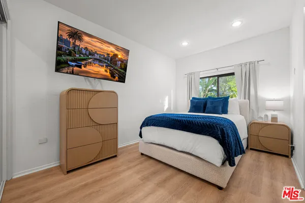 $22,950 | 3722 Alonzo Avenue, Encino, CA 91316