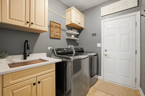 $514,900 | 4359 Canterbury Court, St. Charles, IL 60174
