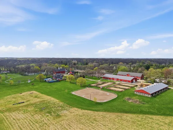 $514,900 | 4359 Canterbury Court, St. Charles, IL 60174