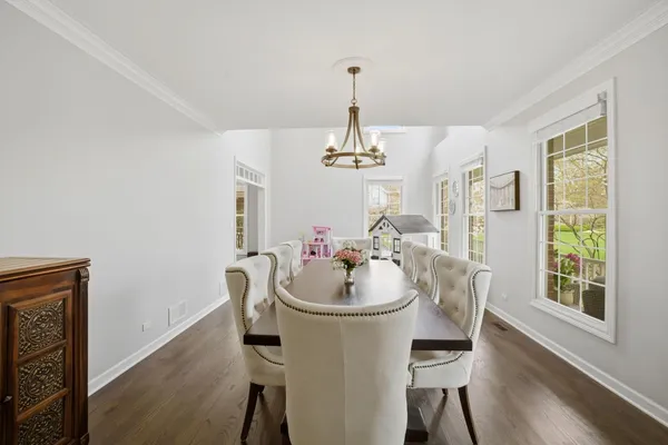 $514,900 | 4359 Canterbury Court, St. Charles, IL 60174